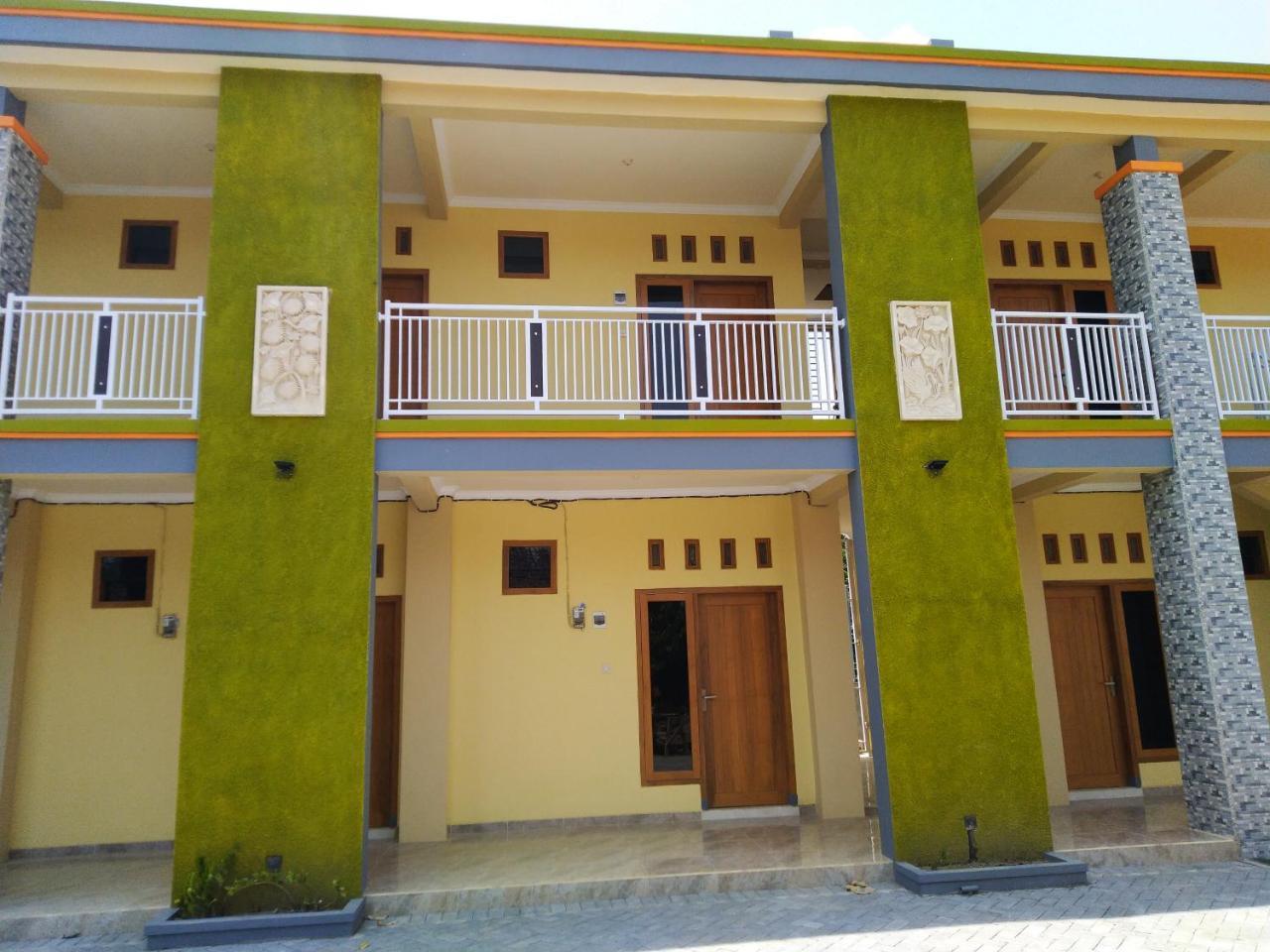 R3 Brawijaya Homestay Banyuwangi (East Java) Exterior foto