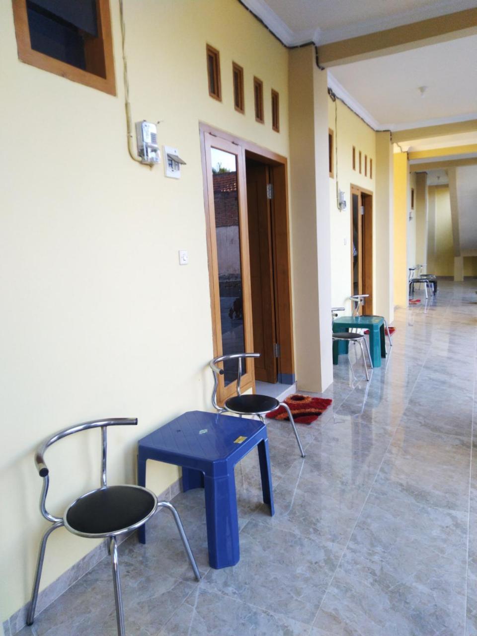R3 Brawijaya Homestay Banyuwangi (East Java) Exterior foto