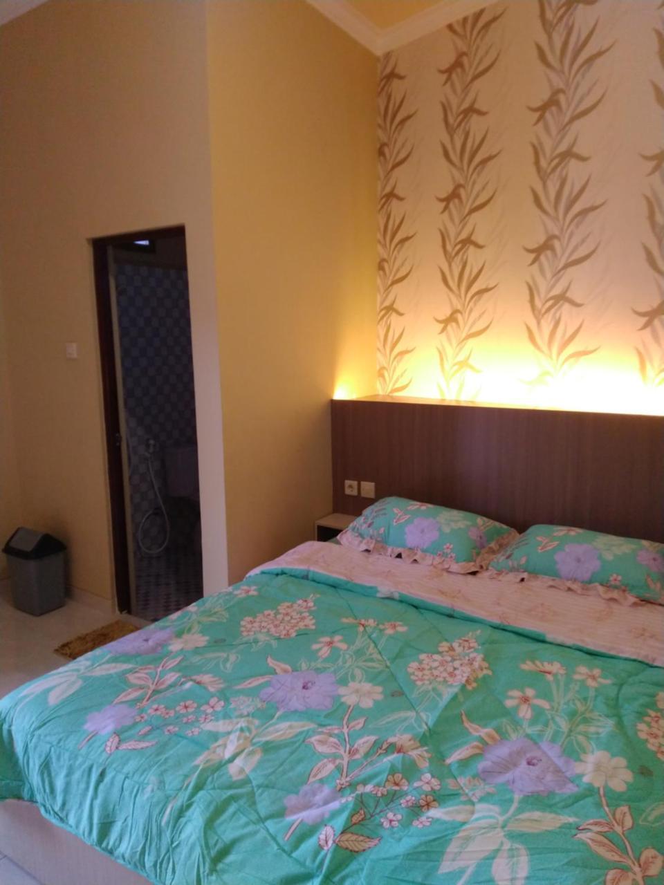 R3 Brawijaya Homestay Banyuwangi (East Java) Exterior foto