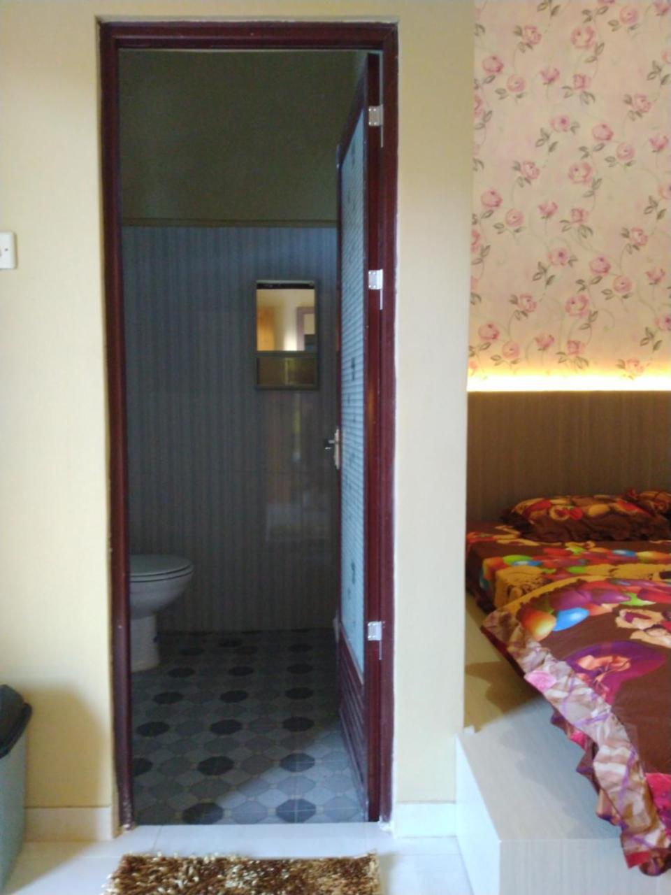 R3 Brawijaya Homestay Banyuwangi (East Java) Exterior foto