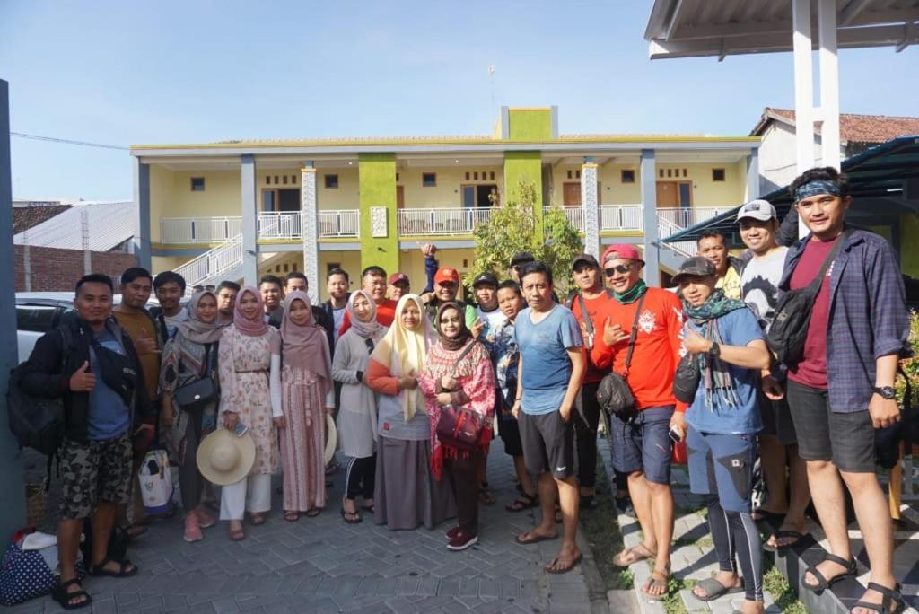 R3 Brawijaya Homestay Banyuwangi (East Java) Exterior foto