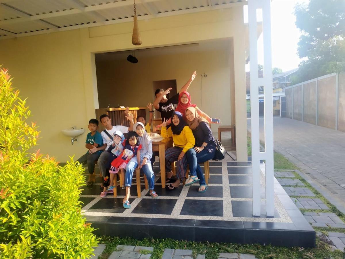 R3 Brawijaya Homestay Banyuwangi (East Java) Exterior foto